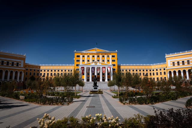 MNU Campus